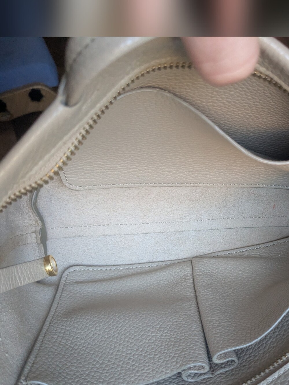 Cuyana Mini Easy Zipper Tote - Picture 7 of 10